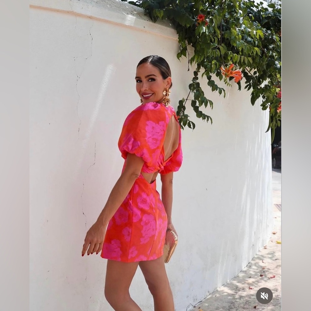 Zara dress mini puff wide sleeve cut out hot Pink Floral wedding summer vacation - Picture 5 of 12